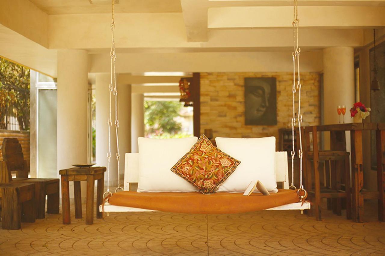 The Boulevard by Stayvista: City-Center Villa with Pool and Spa Lonavala Exterior photo