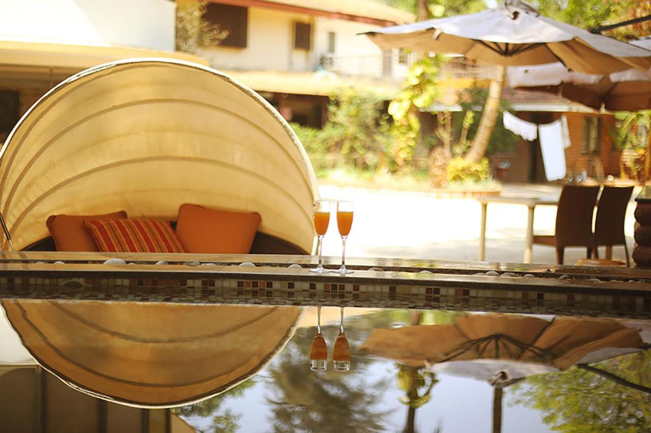 The Boulevard by Stayvista: City-Center Villa with Pool and Spa Lonavala Exterior photo